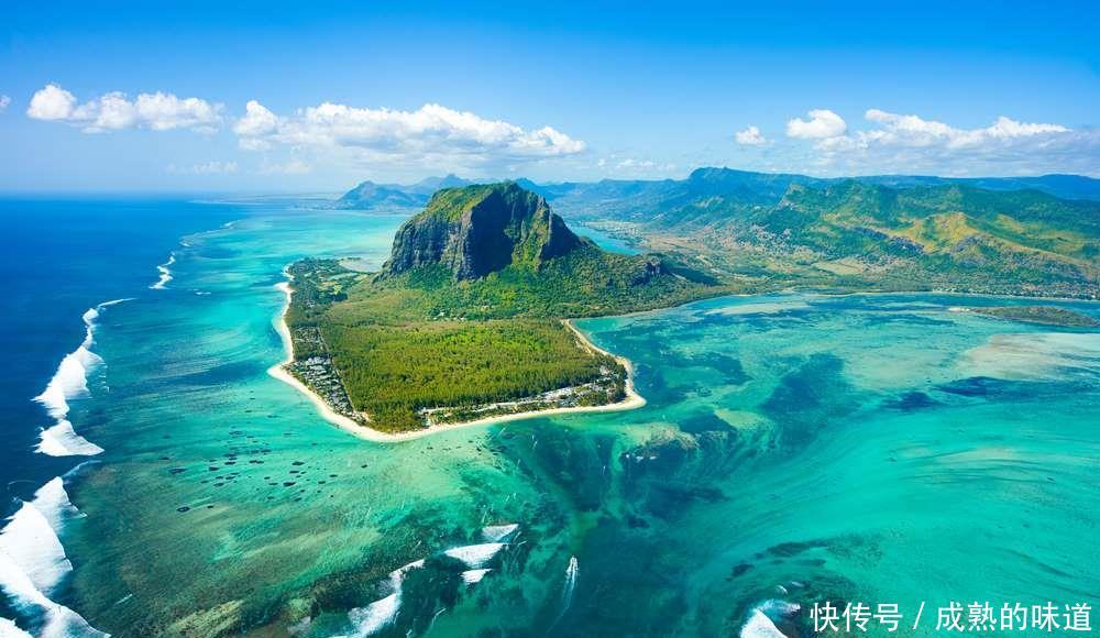 【适合】海岛旅游：盘点世界各地适合游泳和潜水的岛屿，发现久违的感动！