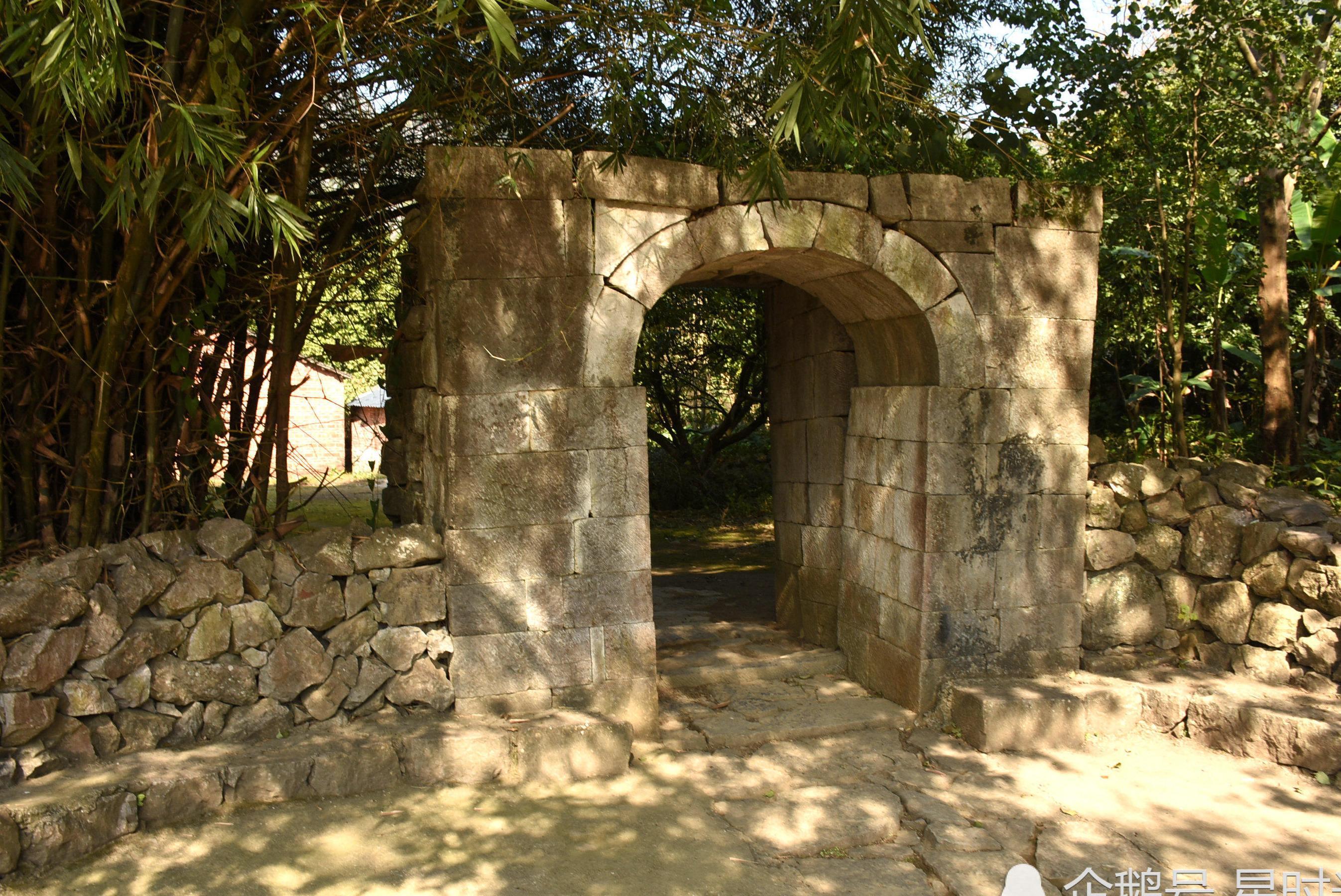 藏在大山中的村庄如世外桃源 曾走出9位进士