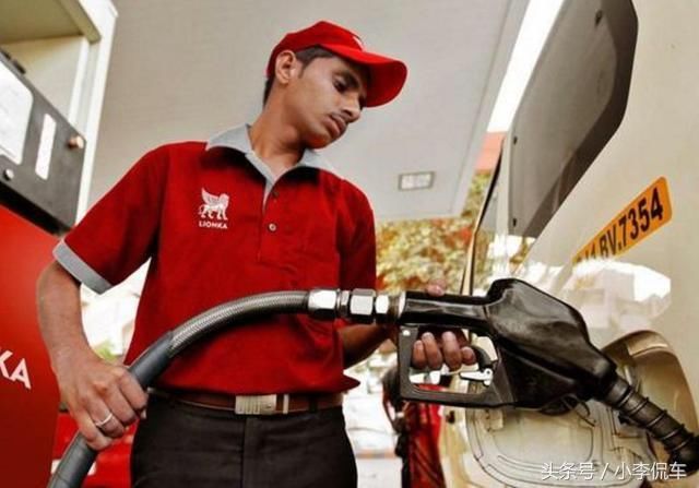 交警提醒:千万小心加油站的这些“骗局”,目前大量车主已上当