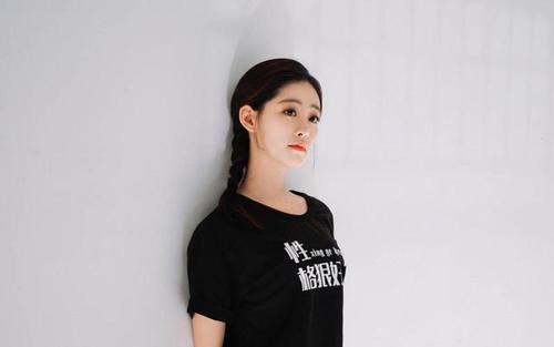 祝绪丹这么穿，可比成都小姐姐甜多了