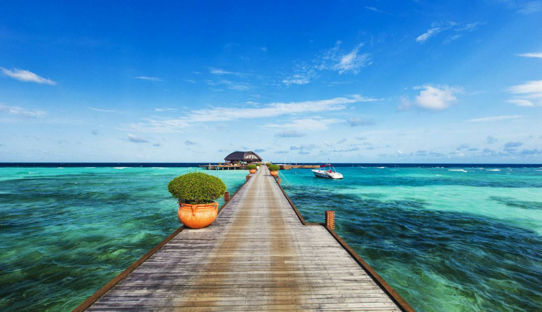 世界上最美的沙滩之一，遍布“冰钻石”，或将比马尔代夫更早消失