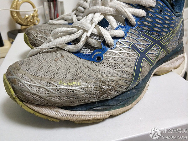 全家都爱亚瑟士 篇三:你知道走了650公里后的Nimbus是啥样吗?老爸