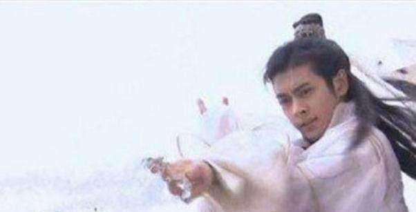  #凌波微步#天龙八部五大神功终极排名，凌波微步未上榜，降龙十