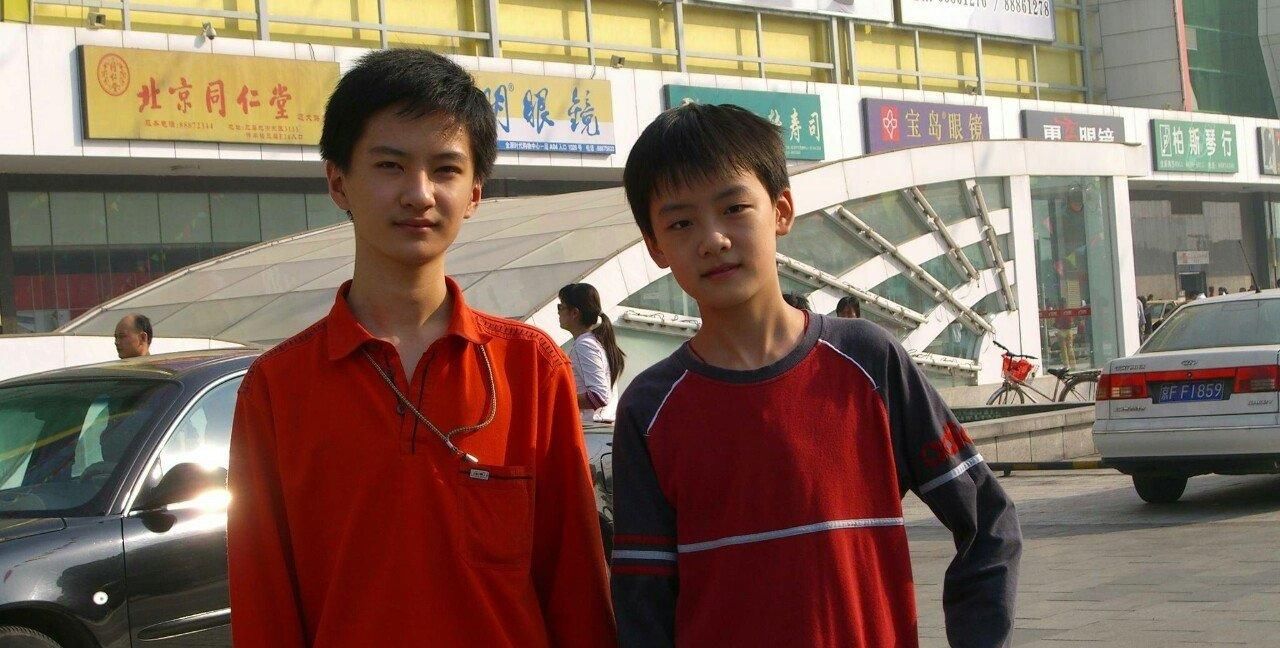  [家暴]《快乐星球》小演员都咋样了？有人结婚晒娃，有人竟敢劈腿家暴？