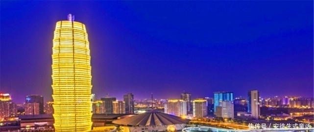  [驱动]中国有十个国家级城市群，五个单核驱动，四个没有国家中