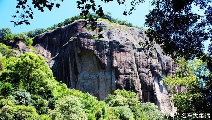 游在武夷山——虎啸岩