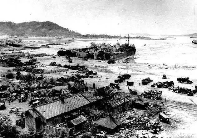 韩国■68年前韩国战争罕见旧照, 汉城被夷为平地