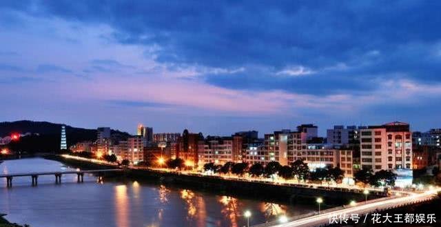 广东最无奈的县级市，曾经是粤西历史重镇，如今却没有多少人知道