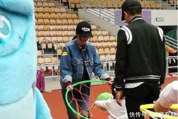 嫁大12岁当红男星，因孩子常遭吐槽，今丈夫一句话误解被澄清