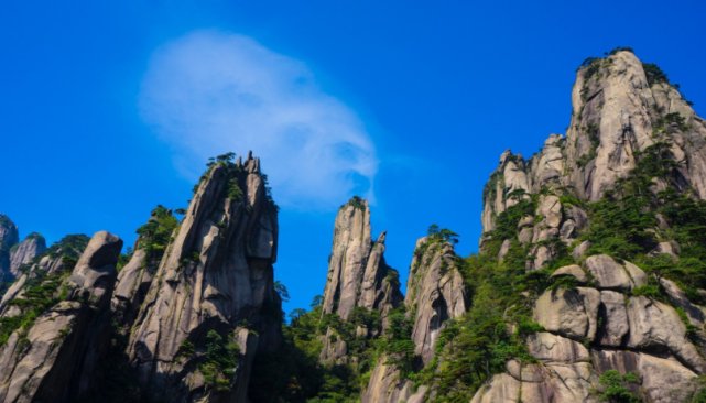 江西这座高铁枢纽城市，它的高铁数量超过南昌，它将是匹黑马