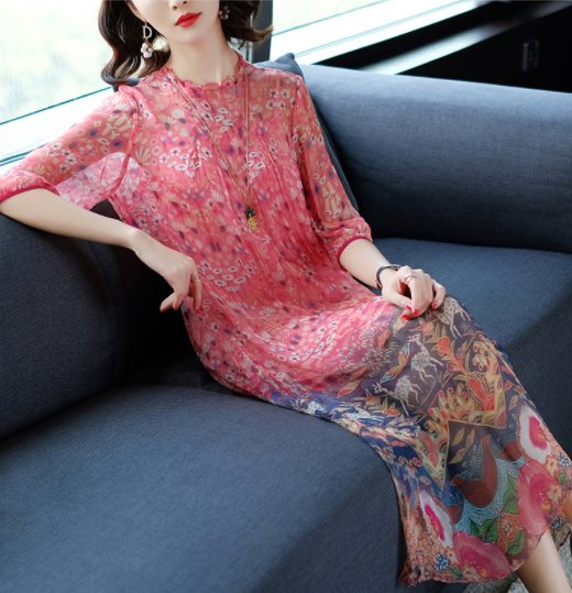 腰粗肚子大的女人别穿打底裤了，瞧瞧这8款气质裙，显瘦贼显腿长