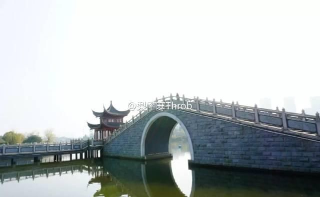 「样子」有个不会拍照的男朋友是种什么体验?哈哈哈哈哈哈哈!