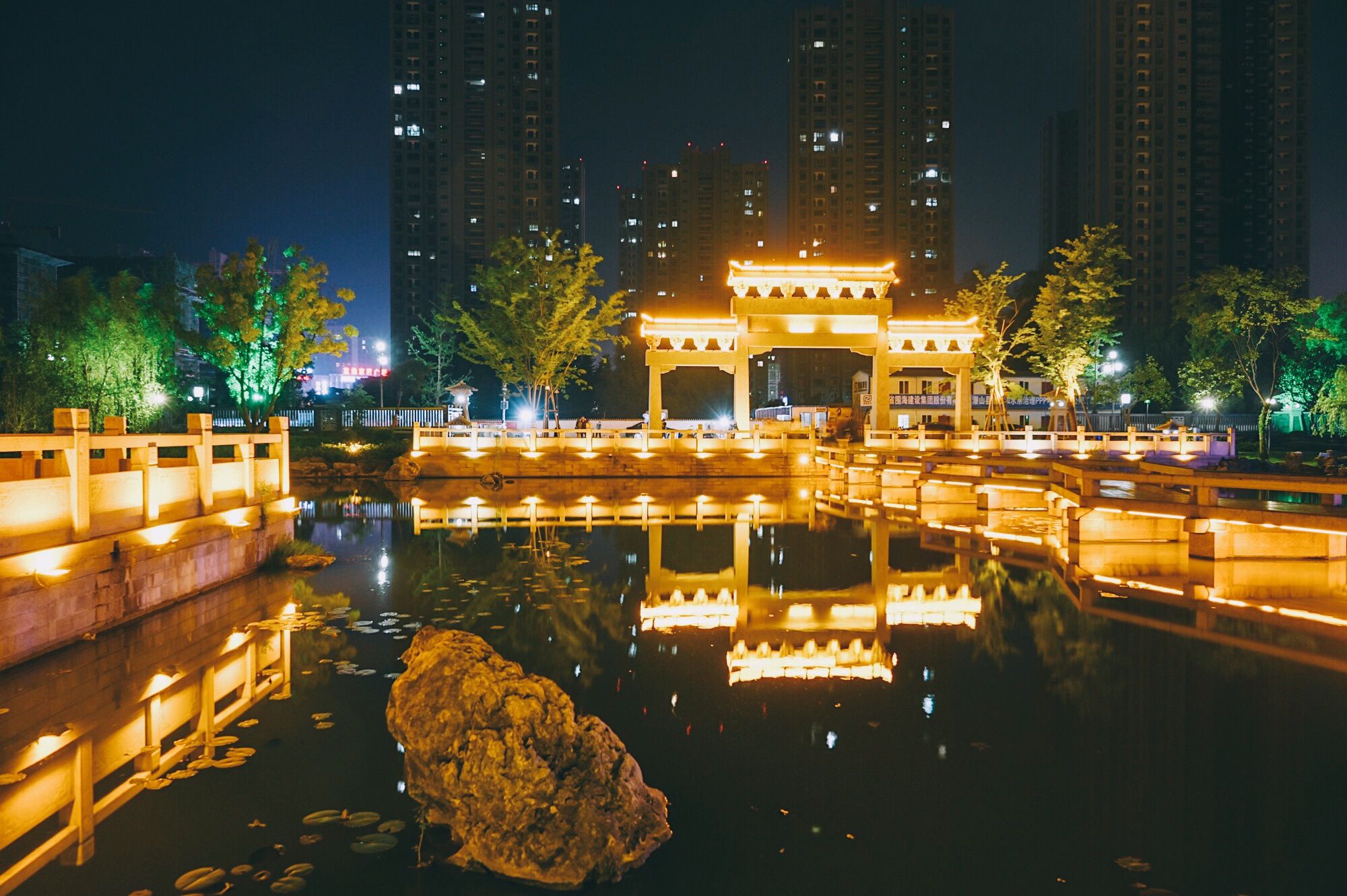 走进北纬30°的天柱山，一处风光秀丽又神秘的地方