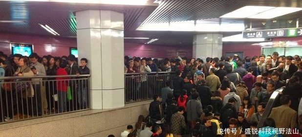 二线城市中地铁最拥挤的城市，拥挤程度中国第二比北京还挤