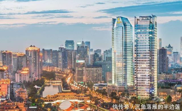  #第一城#中国西部“第一城”将易主：重庆增速遭遇滑铁卢，潜力