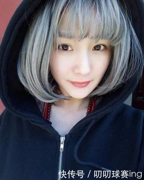 换个发色像换头！郑爽解封颜值，昆凌像洋娃娃，唯独热巴颜值下降