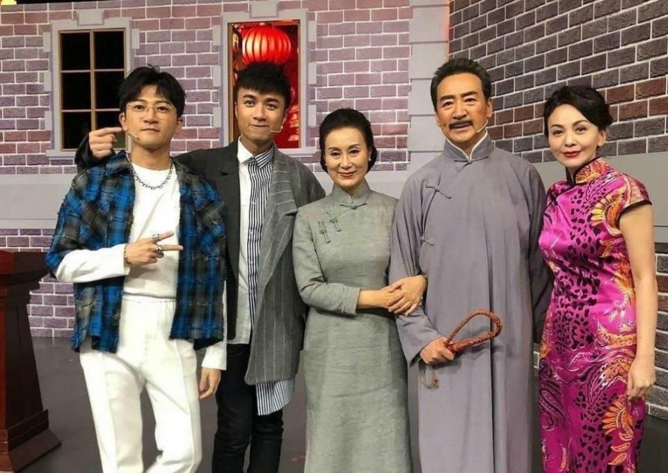 重聚@有种“冻龄”叫《情深深雨蒙蒙》,主演重聚,谁关注老演员颜值?