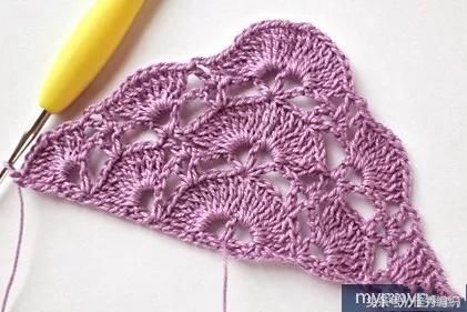 钩针编织教程图解 网红经典段染色三角形钩针披肩围巾大全 美极了