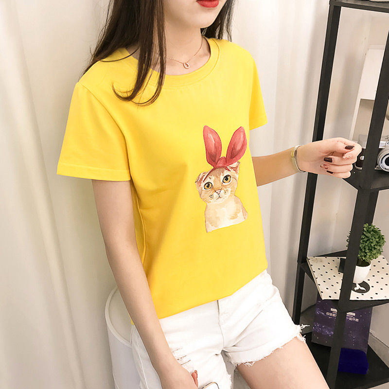 姐姐外穿“打底衫”出门，简直火的一塌糊涂，辣眼吸睛，美歪了