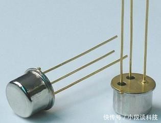 晶体管发明是为了取代体积庞大真空三级管!_【