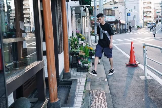  「主理人」提问：一双具有「质感」的球鞋是什么样子的？