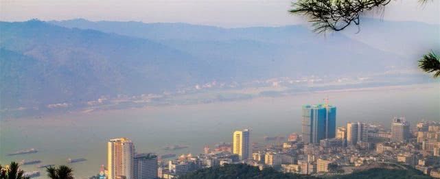 继柳州后，广西又一城市有望成为三线城市，不是北海和百色