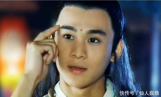 他是天涯四美之首,携旧行李箱引关注,他20年赚