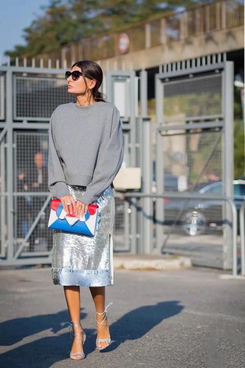  春天@春天不知道穿啥 这里有20种卫衣的搭配