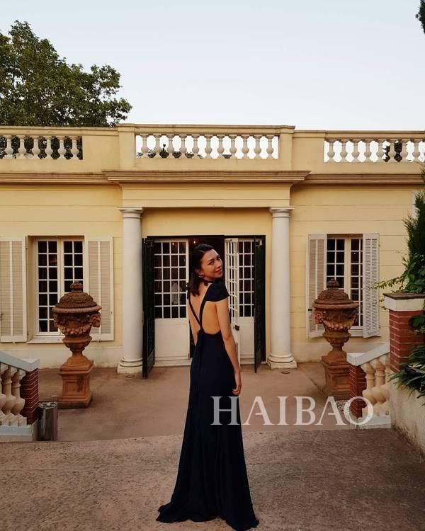 最易借鉴的法式风格!时尚摄影师Adeline Mai私服合辑:这张英气