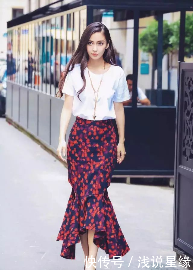  [印花连衣裙]今年夏天很流行的衣裳，是个女人都会被撩到！