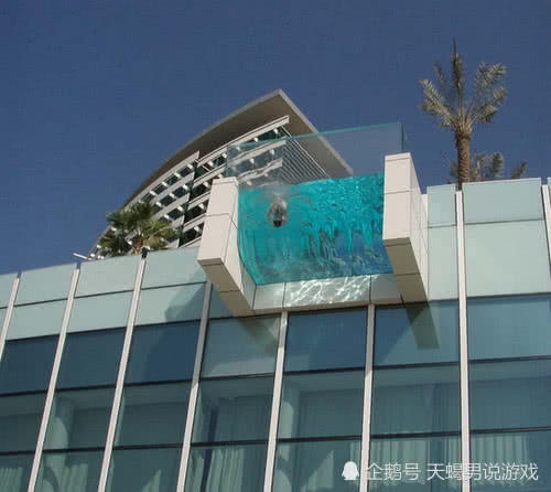 世界上令人窒息的10个建筑，见所未见，闻所未闻，让你肾上腺激素