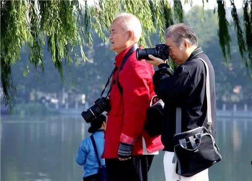  竟是：全国最适合养老的18座城市，排第一的竟是…
