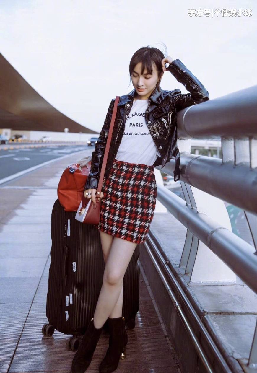 众女星现身纽约时装周,张钧甯、景甜等带给你不一样的穿搭时尚!