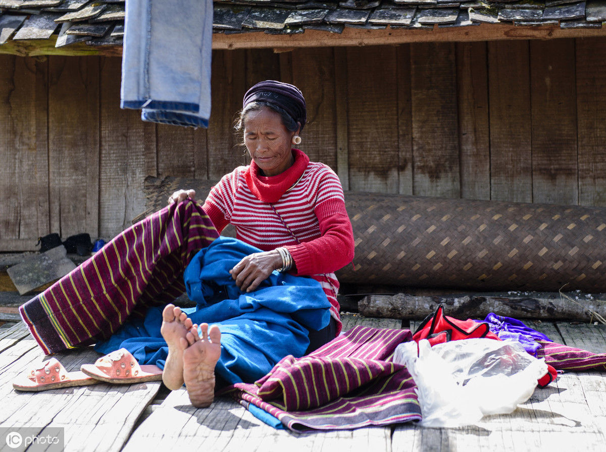 探访中国最后的原始部落:翁丁佤寨，与世隔绝的秘境之地