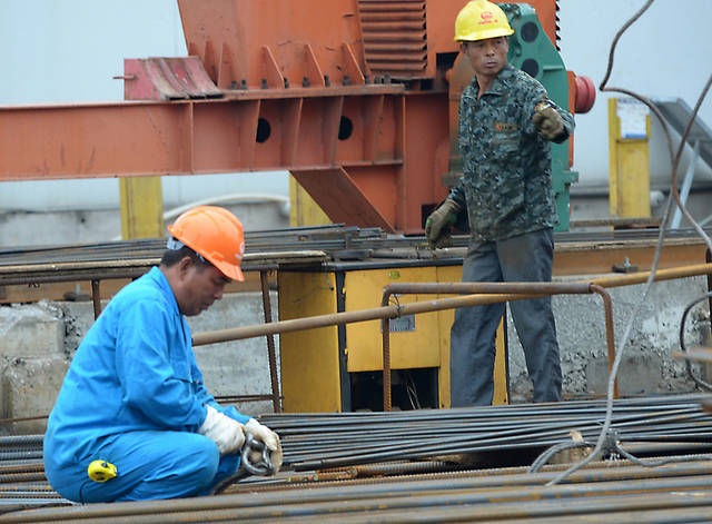  不少：打工有点吃力的农民，这4条道没准是“捷径”，走通一个都