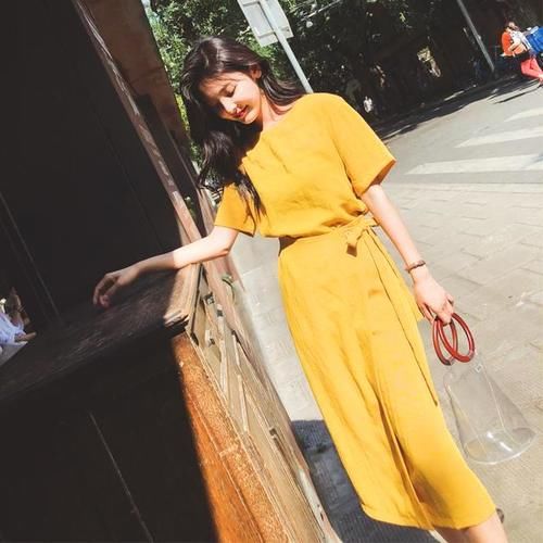 新发现一种连衣裙：叫“奶油裙”，甜美减龄又俏皮，美的无懈可击