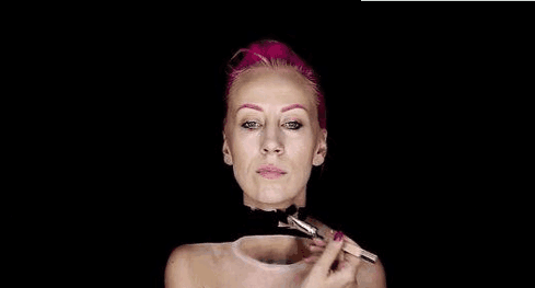 直击女子逆天化妆术, 这技术还有什么不能做的?