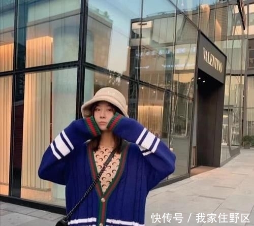  [搭配]听说在暖春之际，甜美又保暖的毛衣开衫，与仙女们更配哦