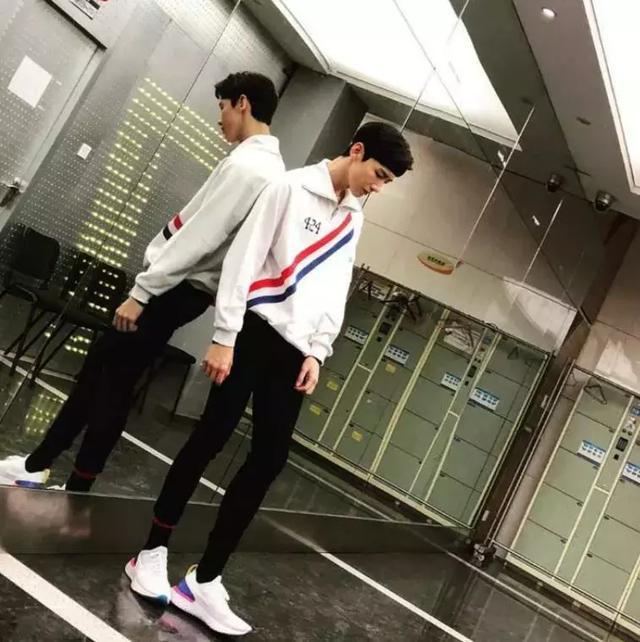 白敬亭：一个被演员事业耽误的鞋头