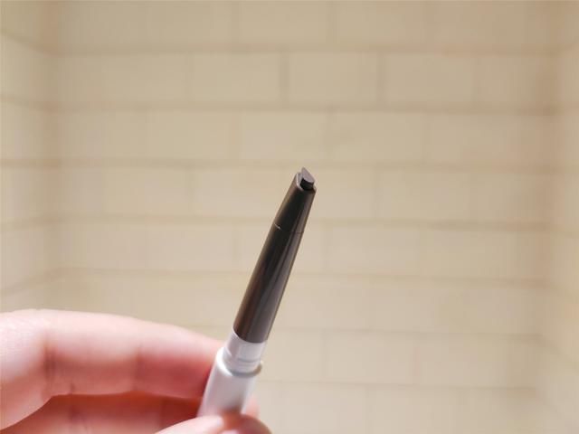 有了它 新手也轻易上手 勾勒生动眉形