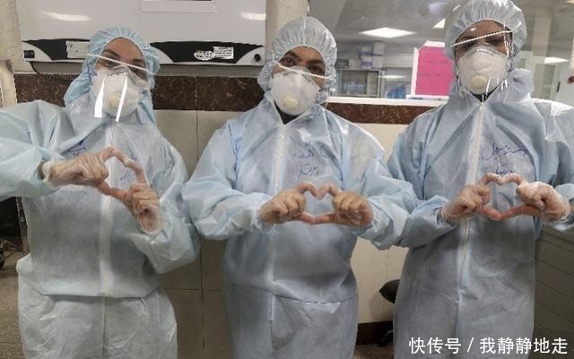 『国家』趁你病要你命!美国航母打击群开赴中东,最强轰炸机挂弹起飞