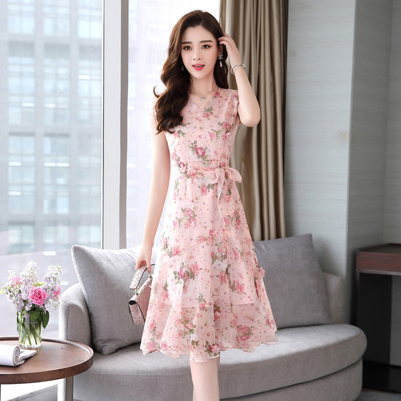 女人过了40岁!就这么穿,尽显优雅成熟美