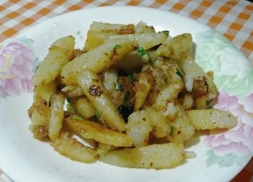  【做法】干煸孜然土豆条，好吃有诀窍，分分钟学会，口感酥香，美味又下饭