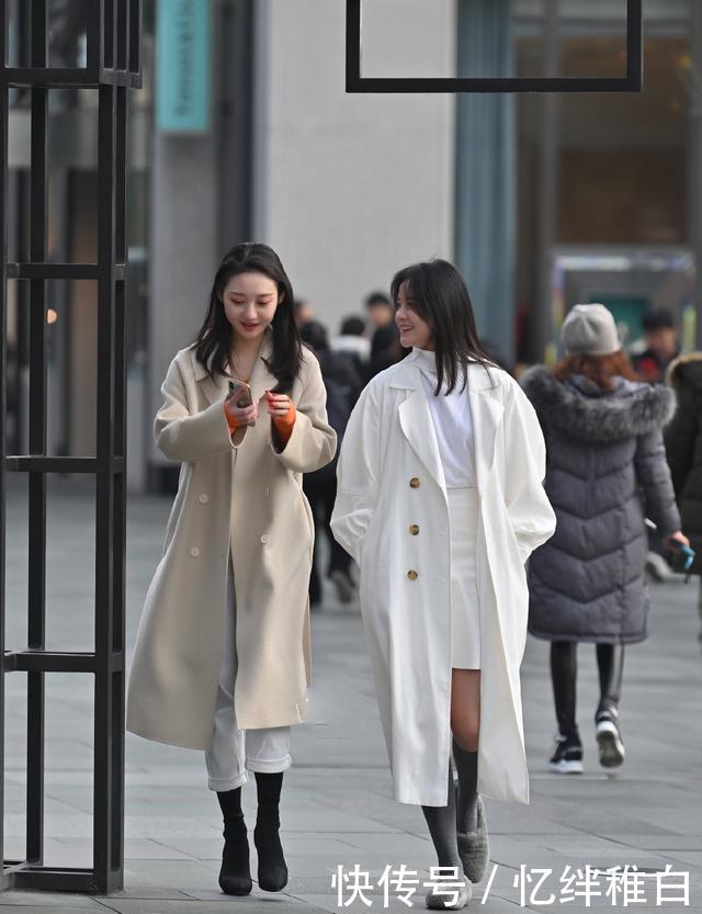  「搭配出街」优雅女人的气质和品味，尽在一件长款羊绒风衣，温暖有气势