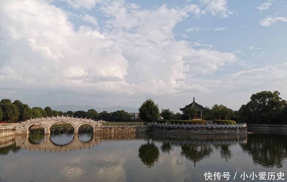 云南700多年古建筑,历经50多次扩建,8位皇帝赐金匾,全国罕有!