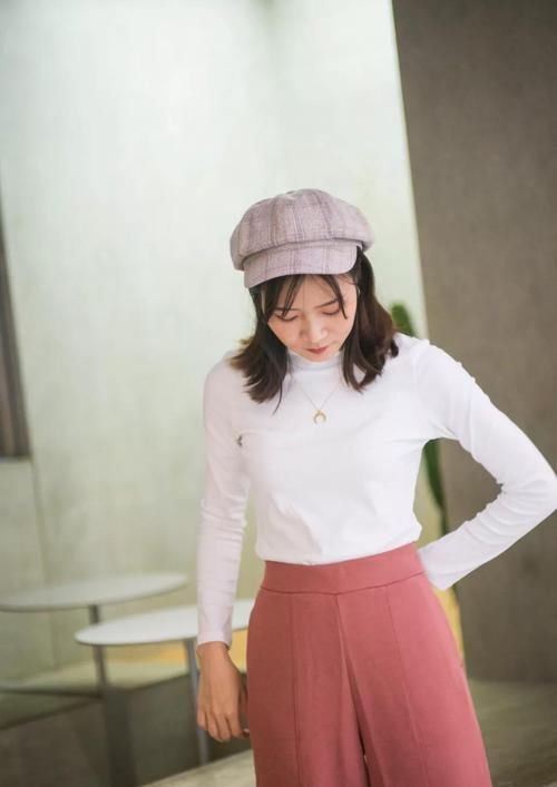  『套路』叠穿套路已经过时了，现在流行更高级的“减法”穿搭，时髦又耐看