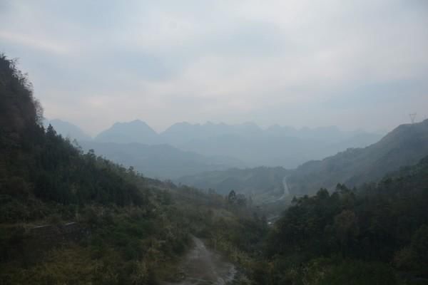 「菠萝蜜」南宁:请打量这夜色