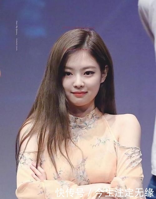  『颅顶』为什么Jennie双马尾就是水冰月，我们就是猪尾巴？颅顶高就是优越
