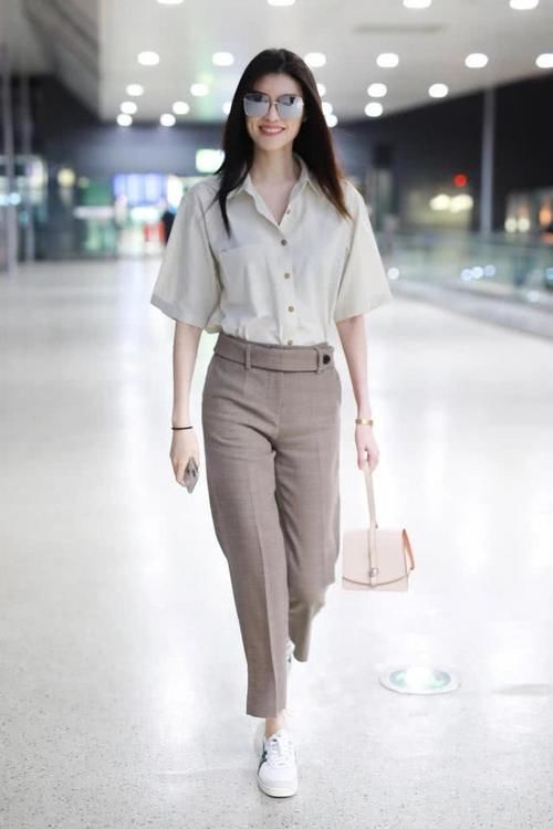  『千万别』中年妇女不想被人叫大妈，这3件“衣服”千万别穿，怎么穿怎么丑