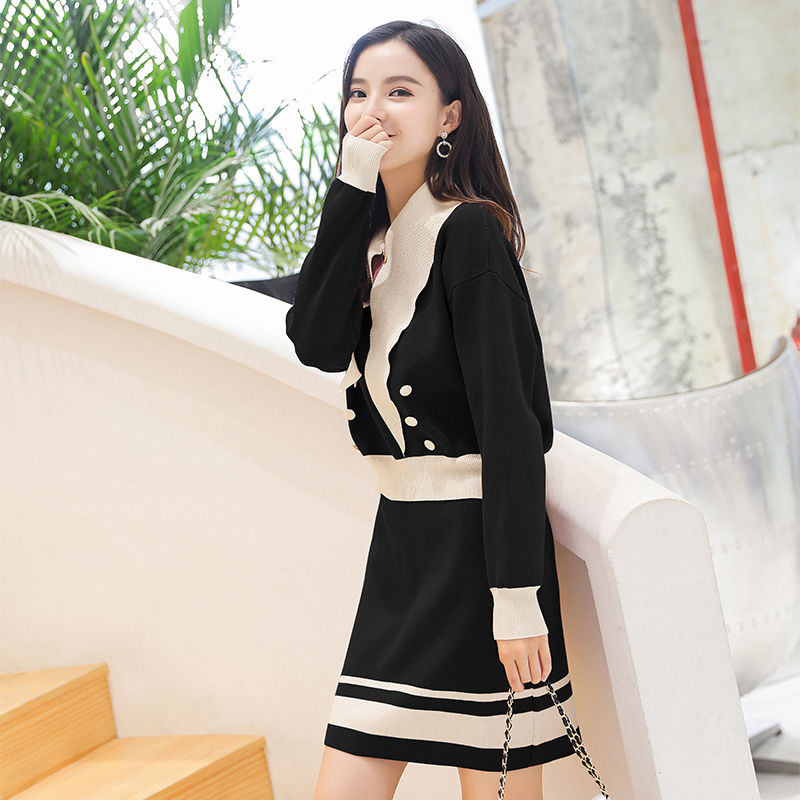 十女九怕冷!立秋后别傻傻穿裙子，学下图女人这样穿，洋气美爆